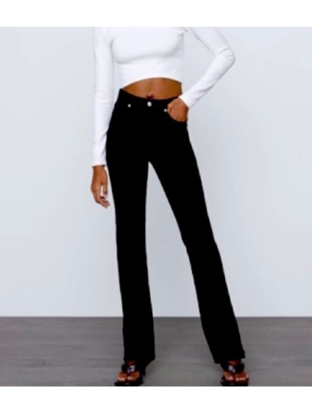 Zara Black High-Rise Straight Split Leg Jeans for Women. Size 2